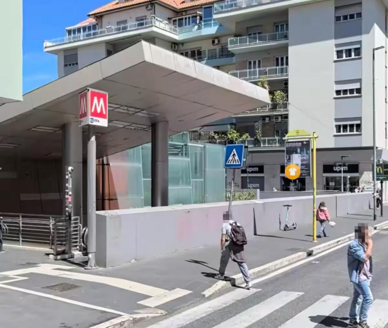 La Casa Di Bubi - 3 Minuti A Piedi Da Metro B Per Centro E Fl1 Fiumicino Apartment